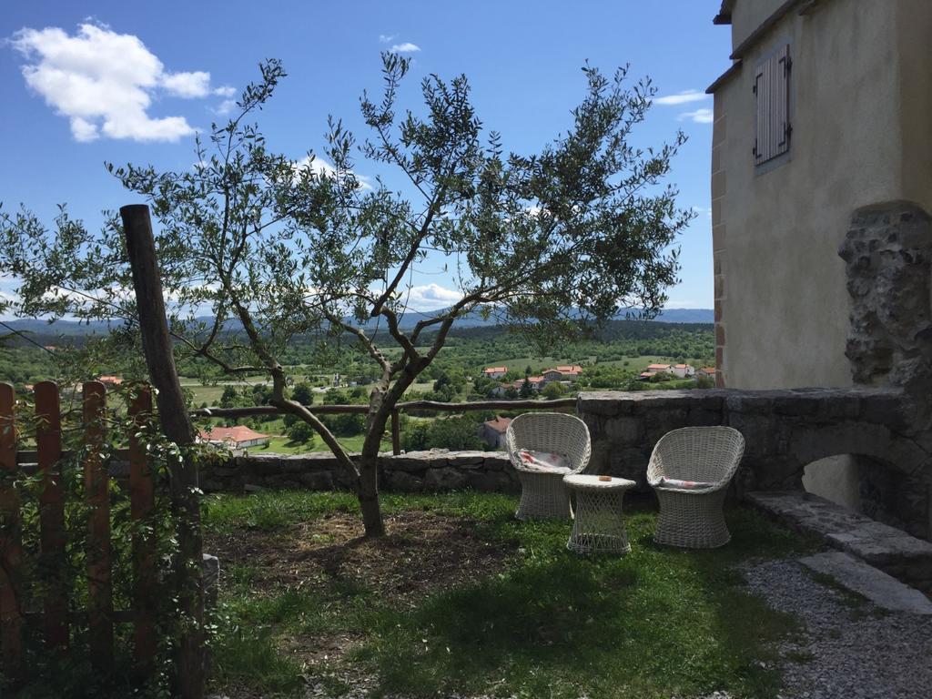 Stanjelski Razgledi Ar Bagian luar foto